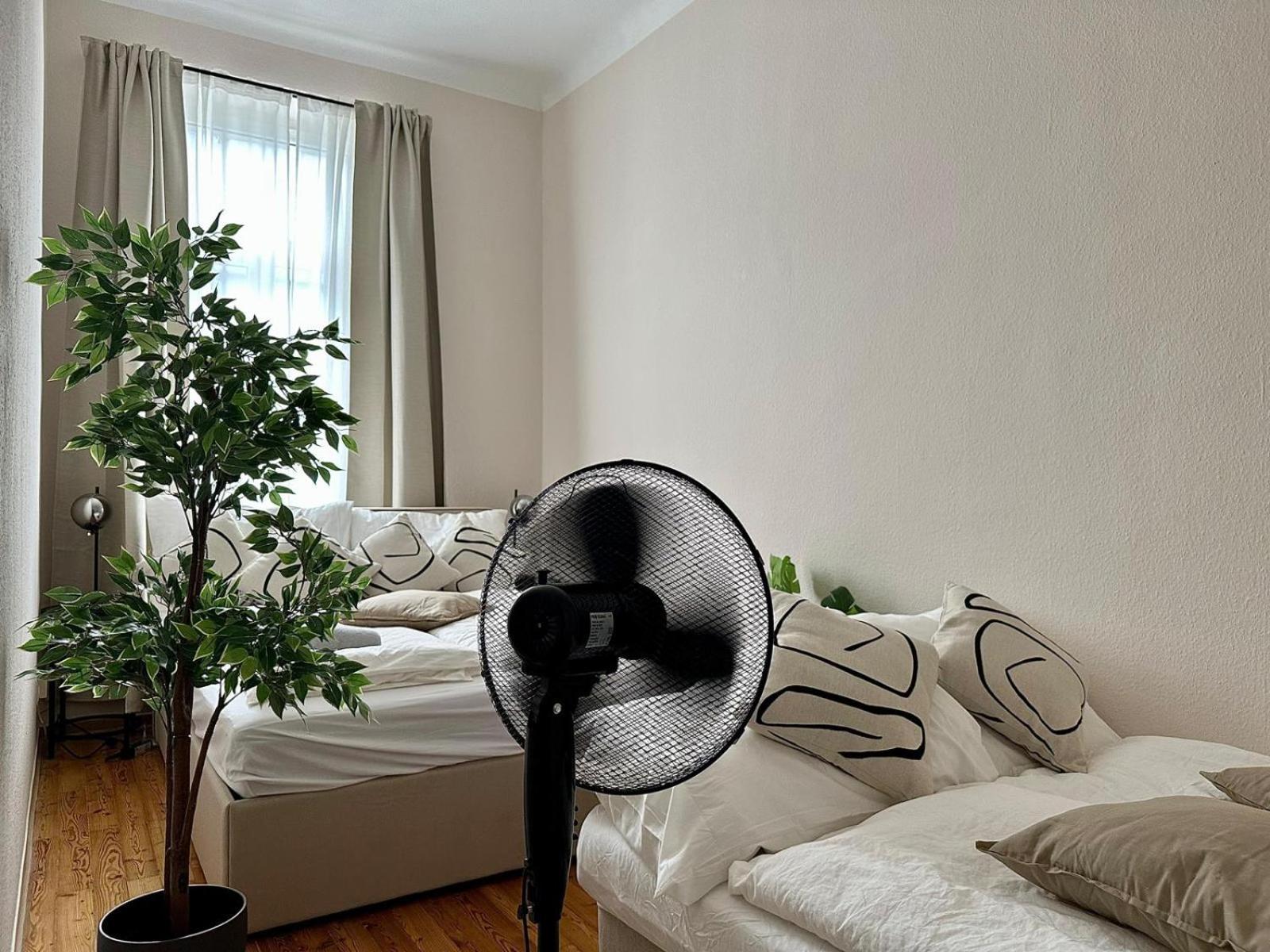 Appartement Stylish Apartment, Next To Schloss Belvedere Wenen